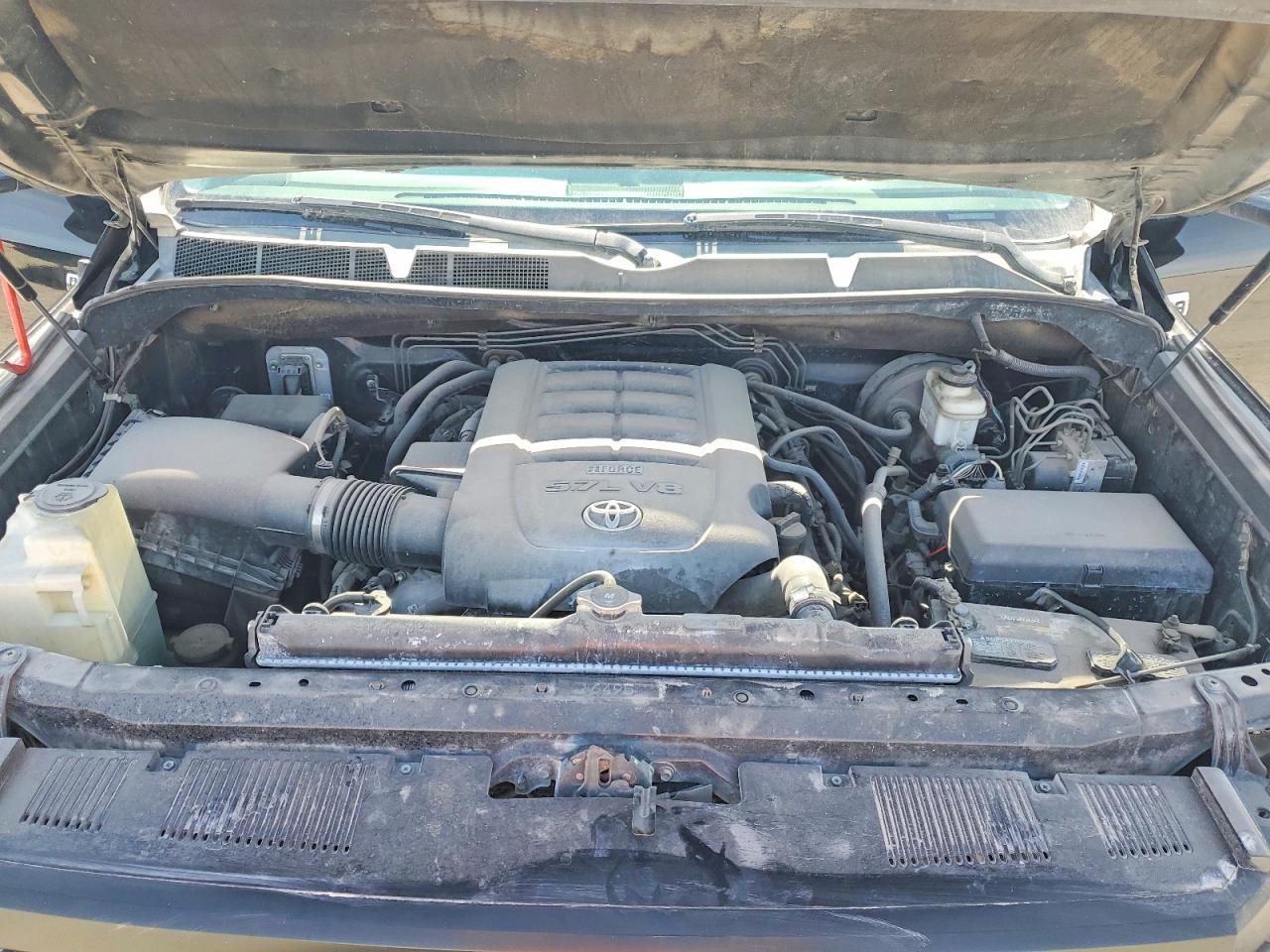 2014 Toyota Tundra SR5