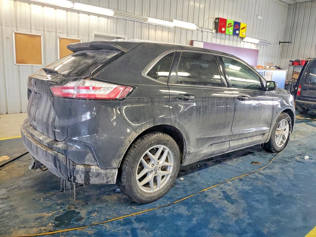 2021 Ford Edge sel