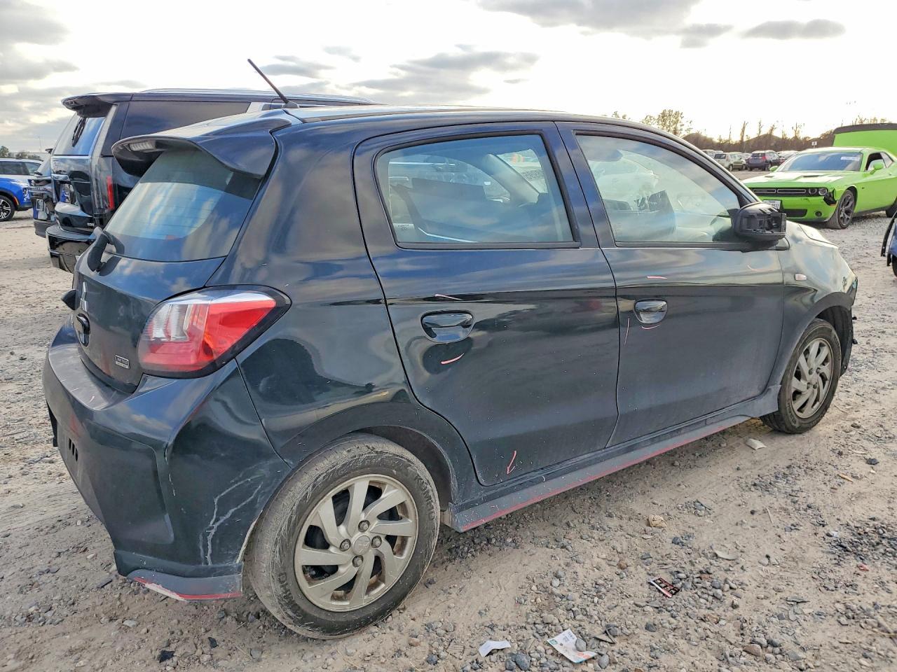 2021 Mitsubishi Mirage es