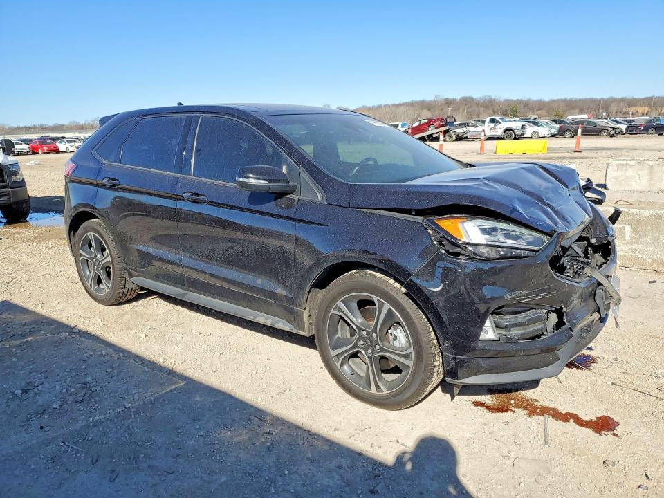 2019 Ford Edge st