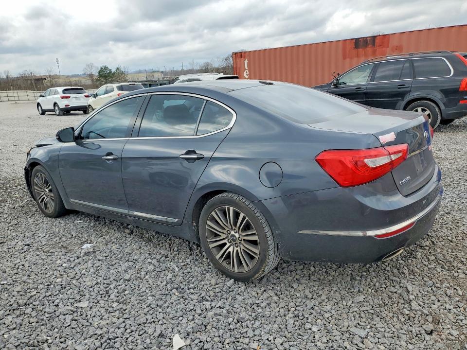 2015 KIA Cadenza Premium