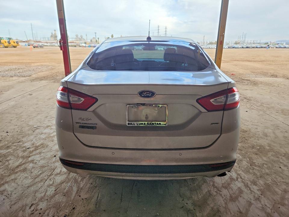 2016 Ford Fusion se Phev