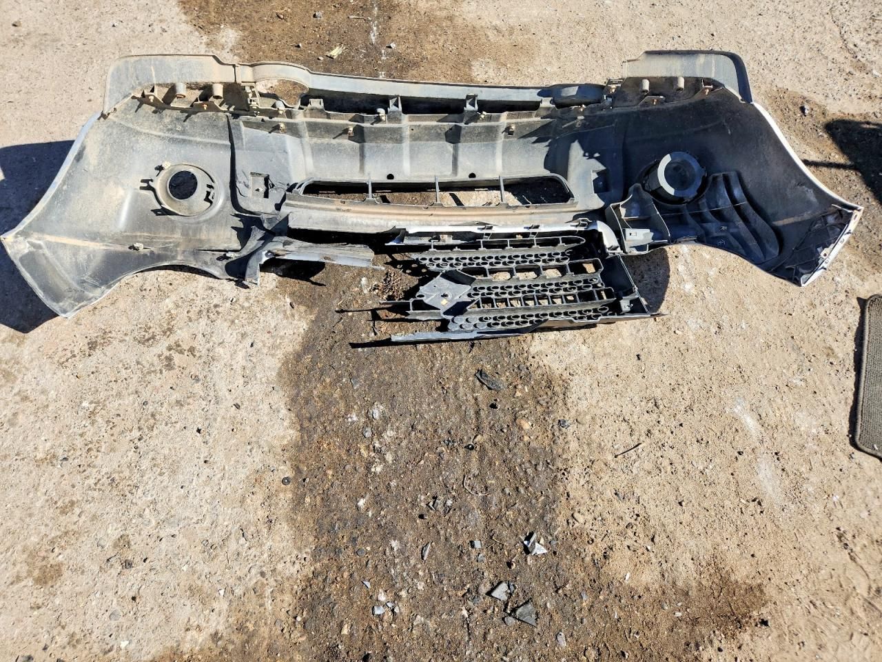 2010 Suzuki Equator Sport