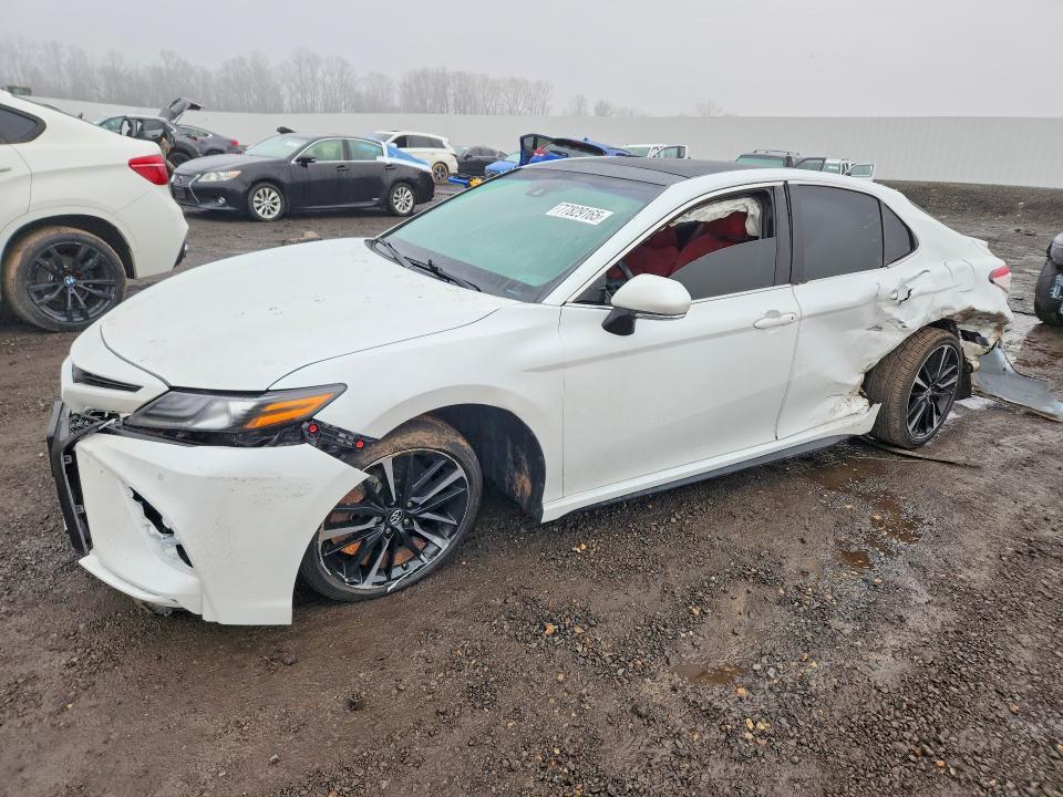 2018 Toyota Camry xse