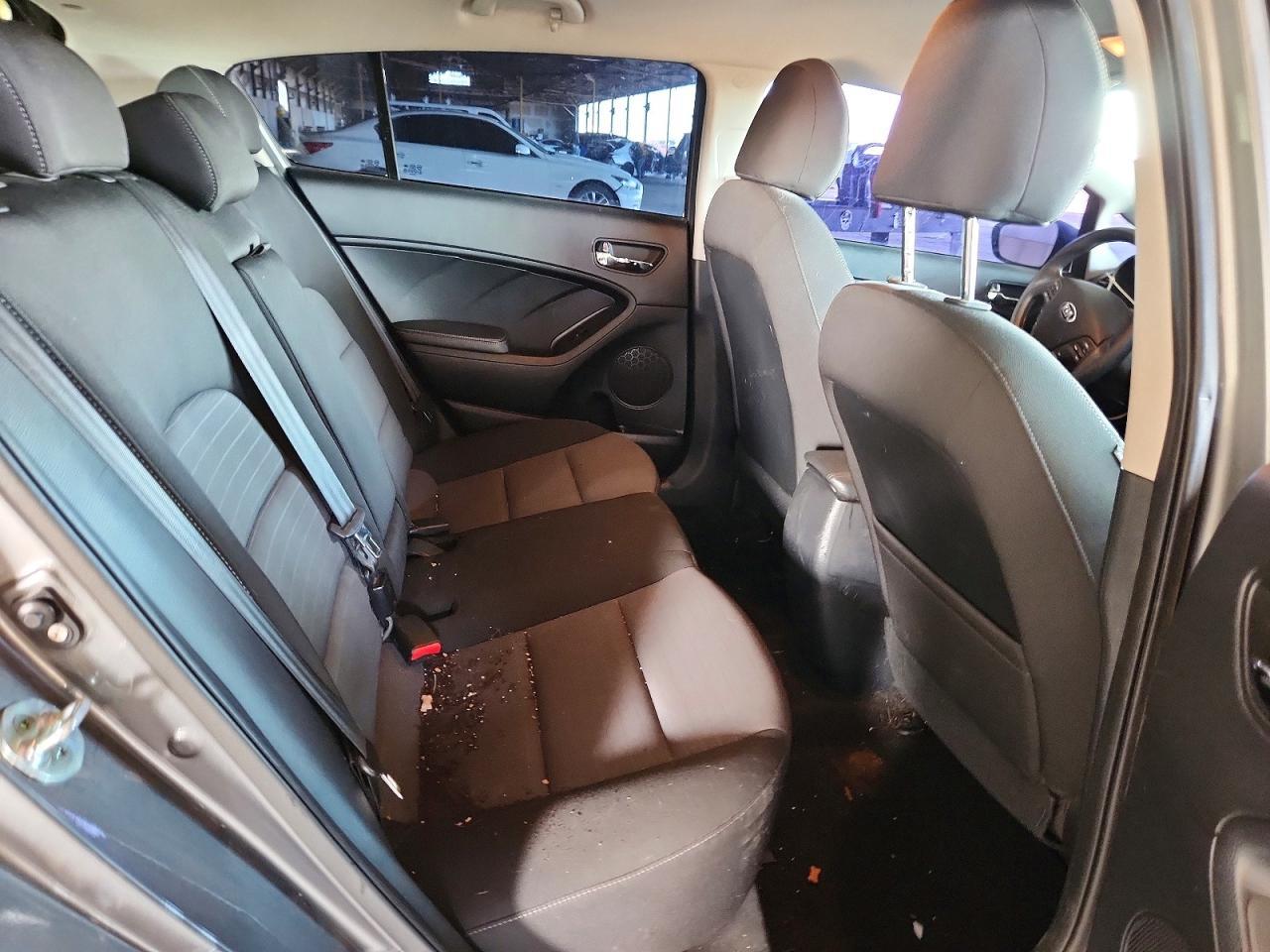 2016 KIA Forte lx
