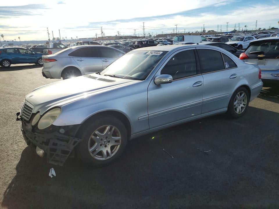 2003 Mercedes-Benz E 320