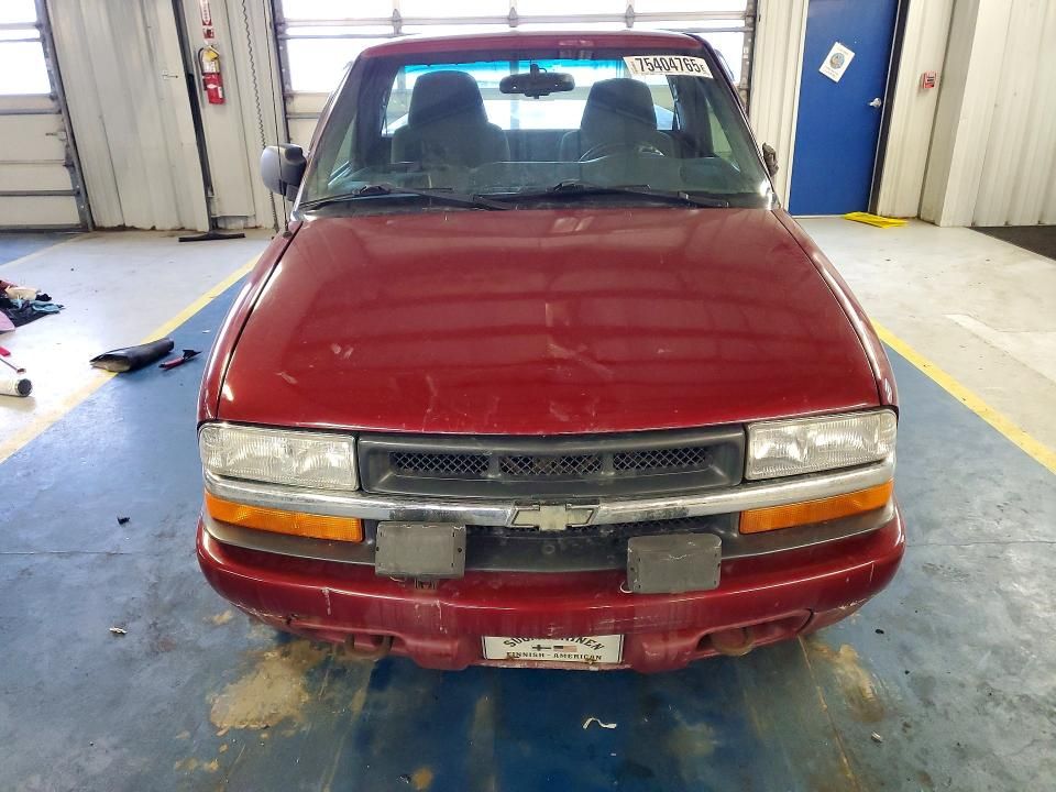 2000 Chevrolet S Truck S10