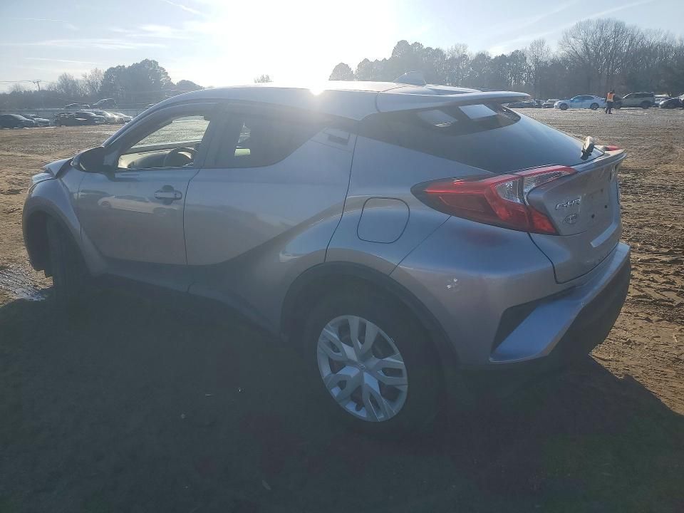 2020 Toyota C-hr xle
