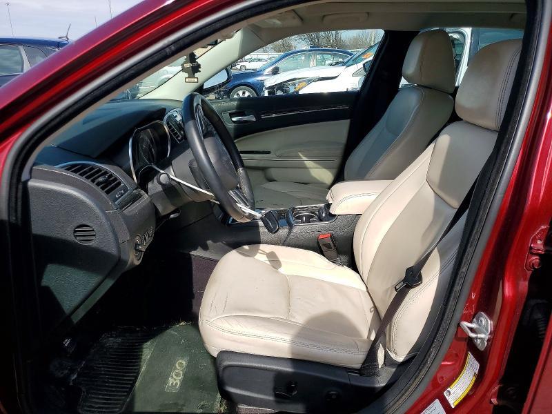 2017 Chrysler 300 Limited