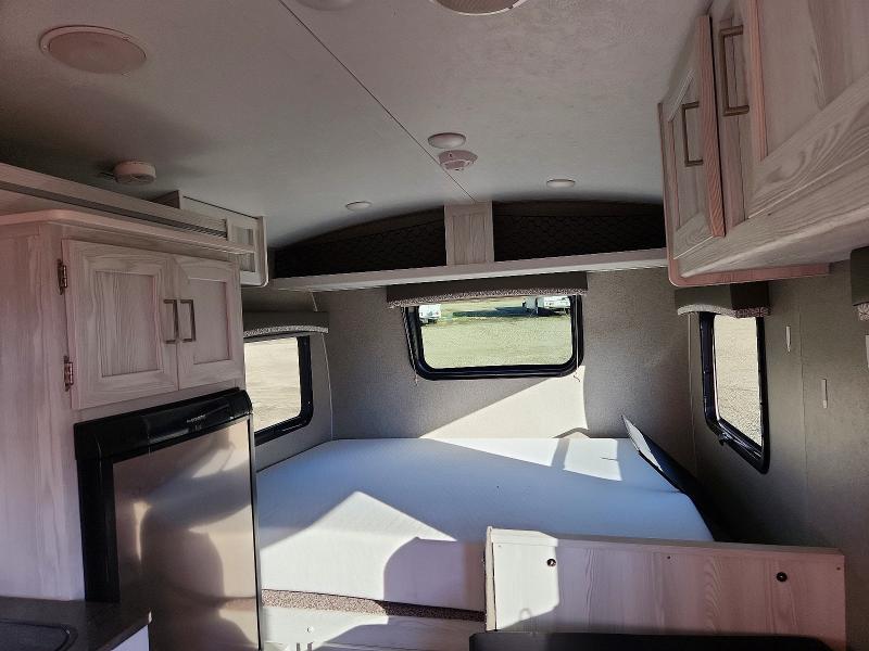 2019 Foresriver 2019 Forest River Rockwood GEO PRO Camper