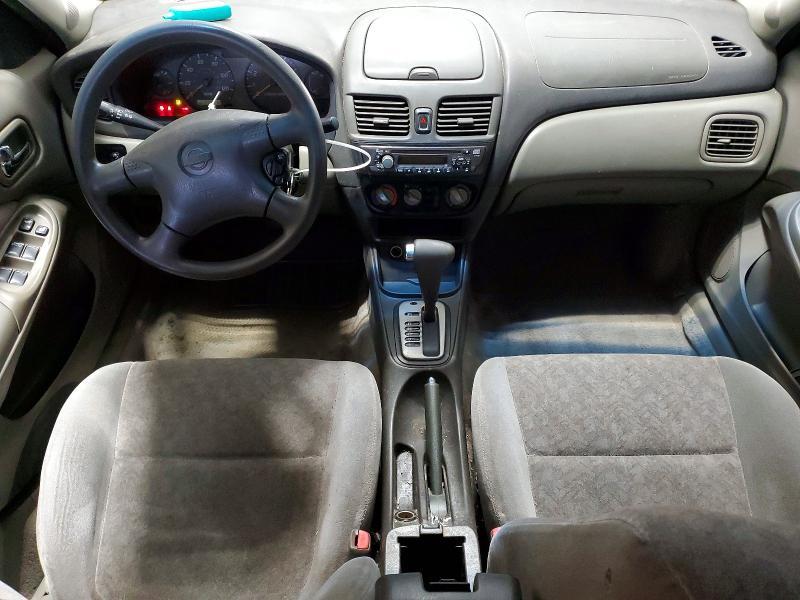 2002 Nissan Sentra xe