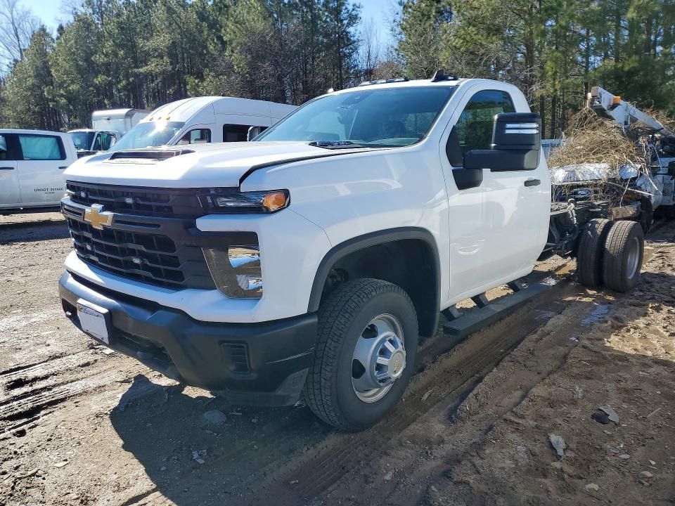 2024 Chevrolet Silverado C3500