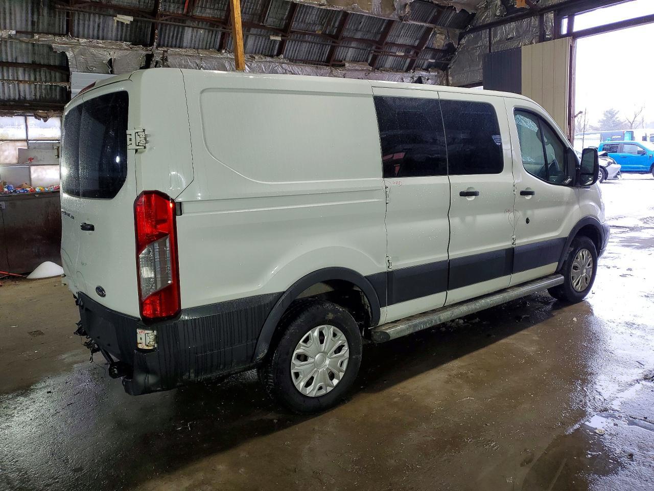 2017 Ford Transit T-250
