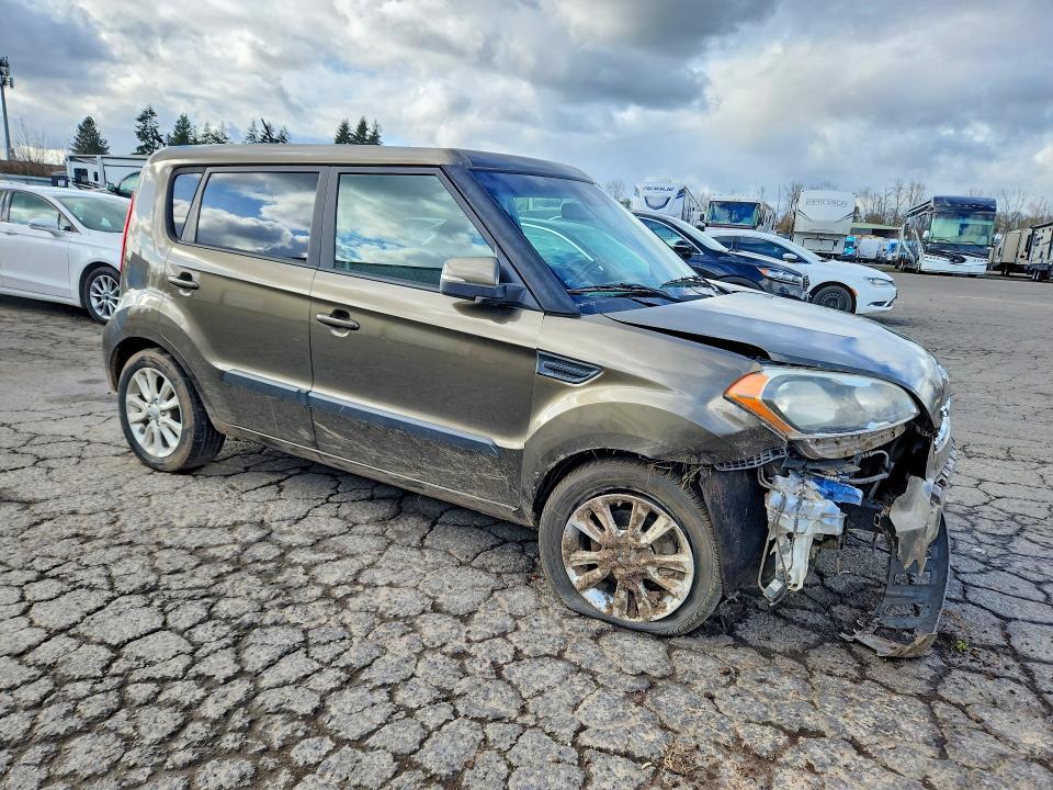 2012 KIA Soul +