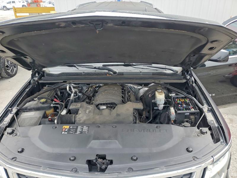 2015 Chevrolet Suburban C1500 lt