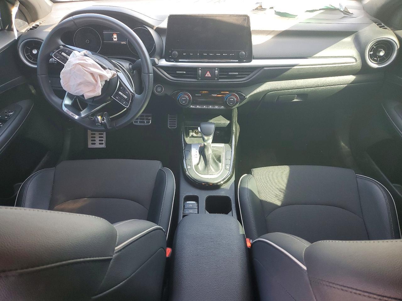 2024 KIA Forte gt Line