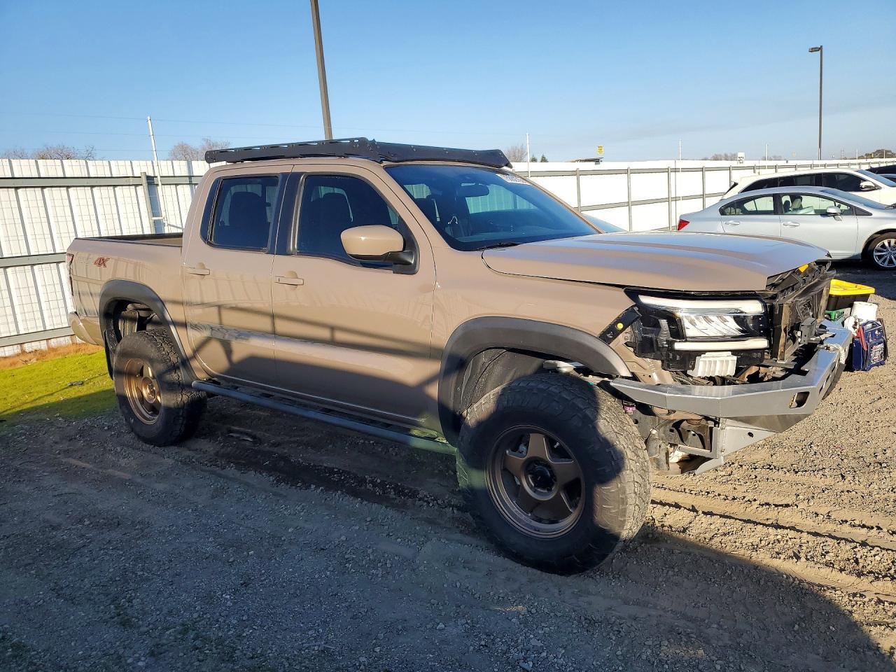2023 Nissan Frontier s