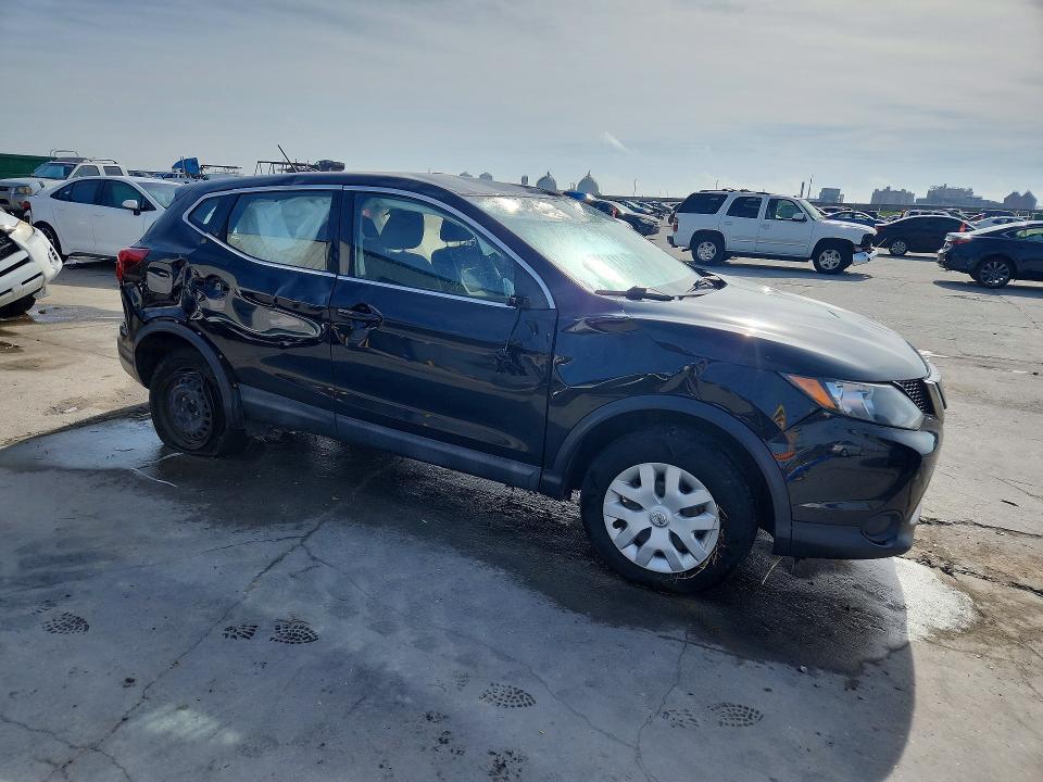 2019 Nissan Rogue Sport s
