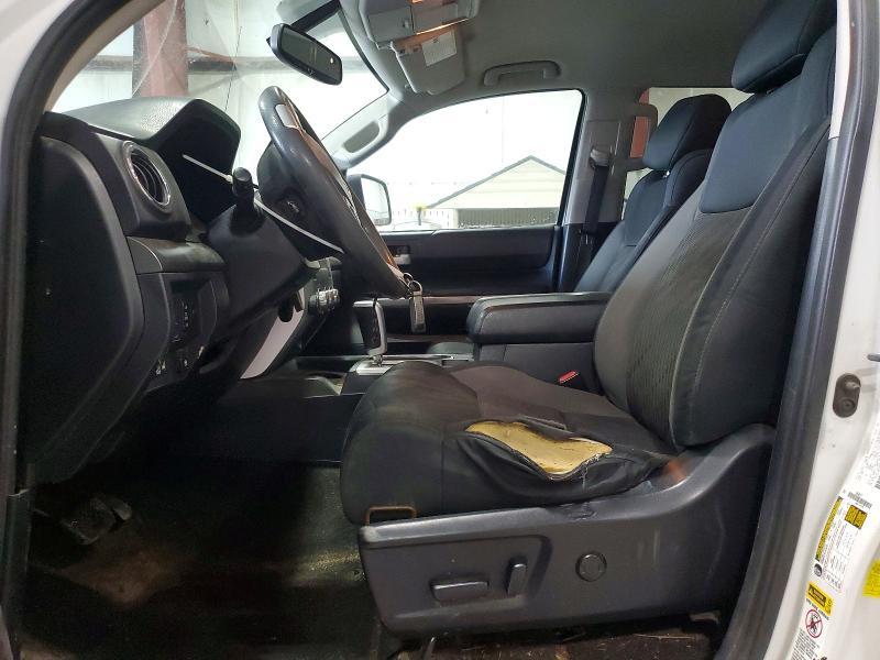 2014 Toyota Tundra Crewmax SR5