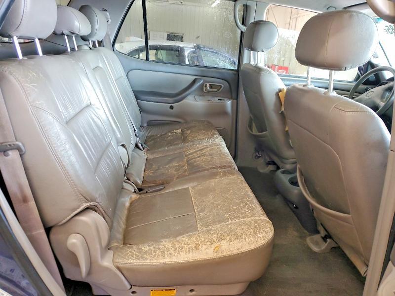 2001 Toyota Sequoia SR5
