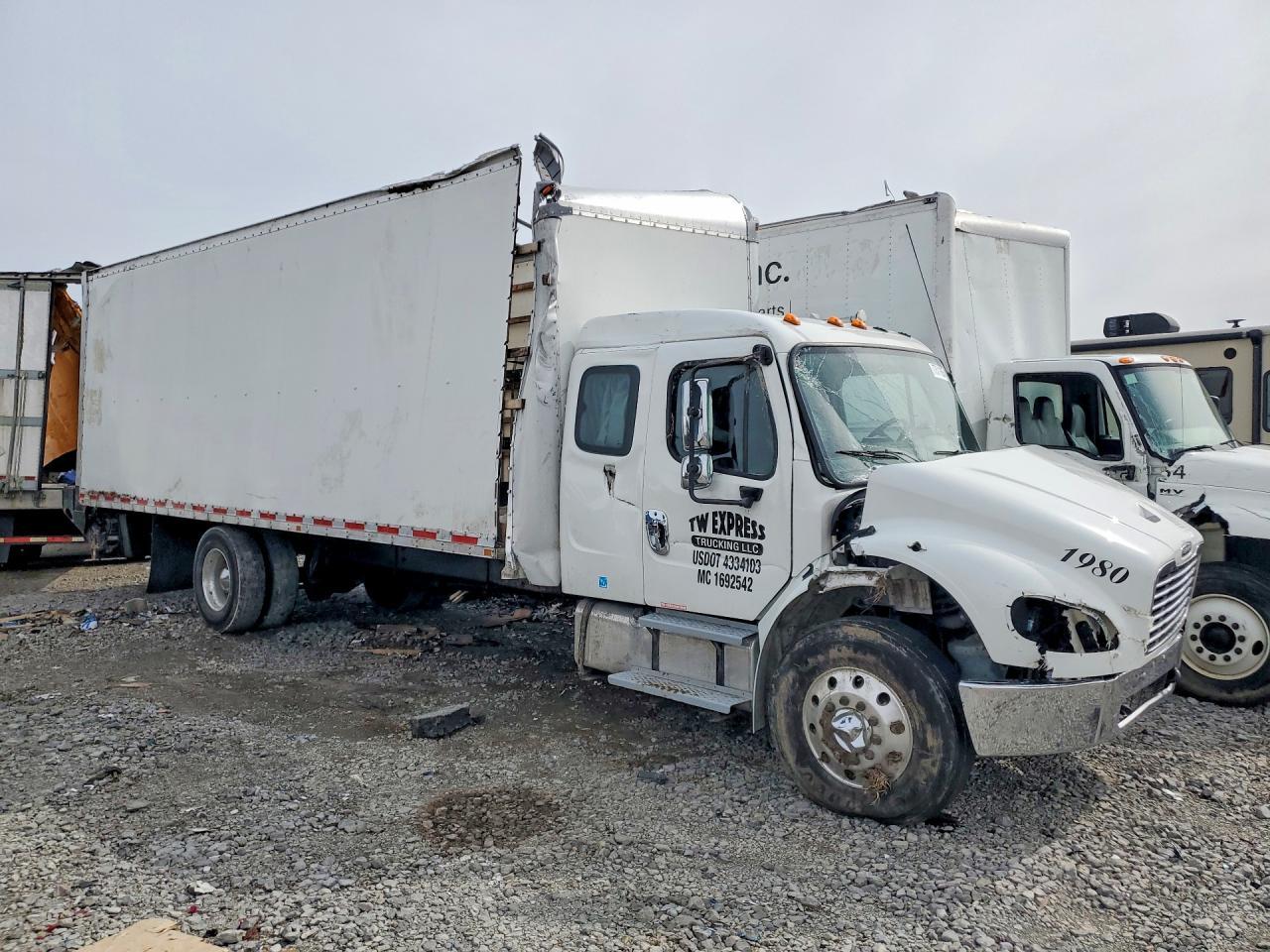 2020 Freightliner Business Class M2 BOX Truck