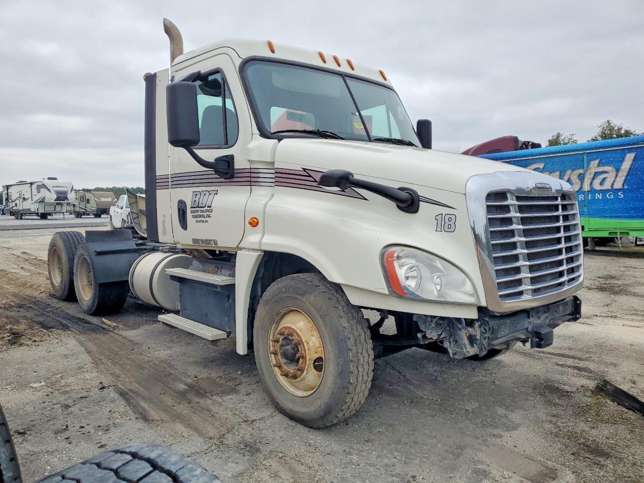 2018 Freigliner 2018 Freightliner Cascadia 125 Semi Truck