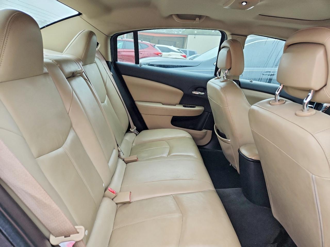 2012 Chrysler 200 Limited