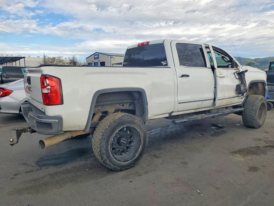 2018 GMC Sierra K2500 slt