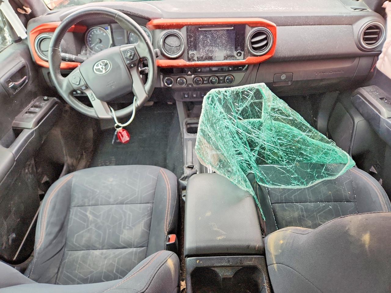 2017 Toyota Tacoma TRD Sport