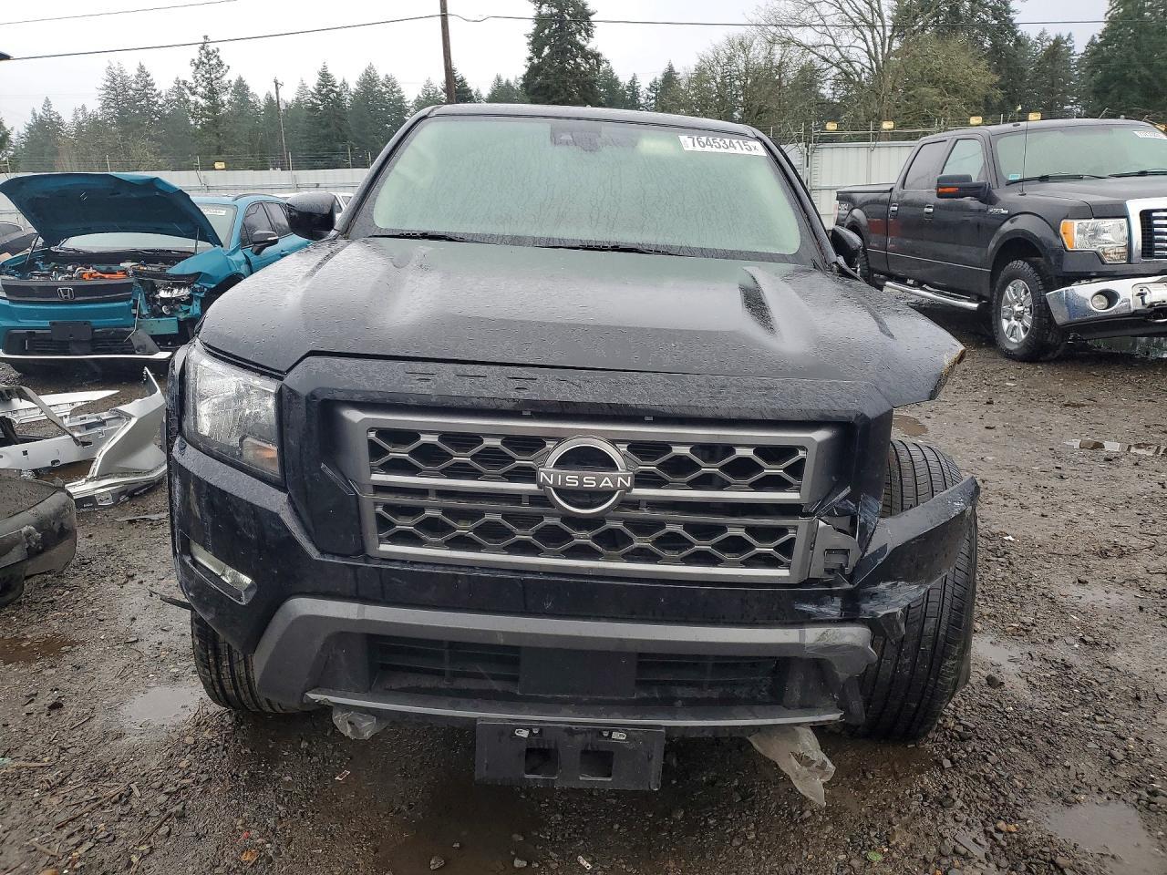 2022 Niss Frontier SV