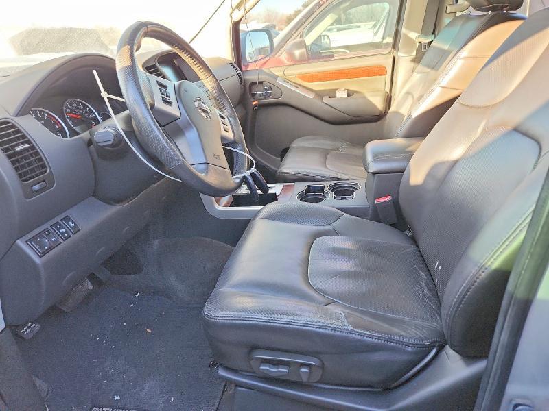 2011 Nissan Pathfinder s