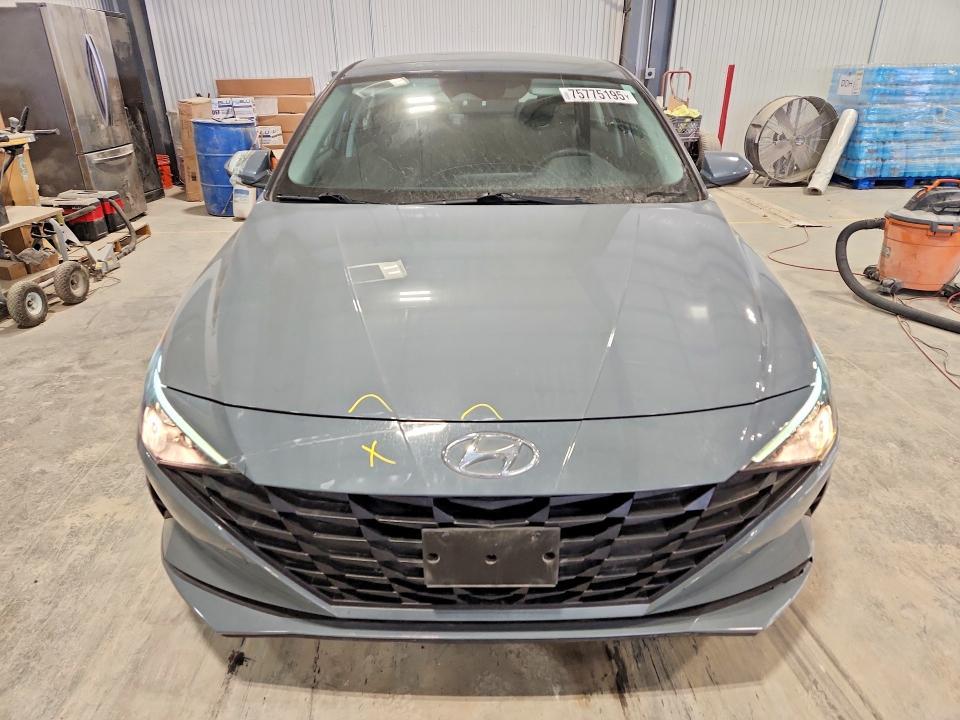 2022 Hyundai Elantra Blue