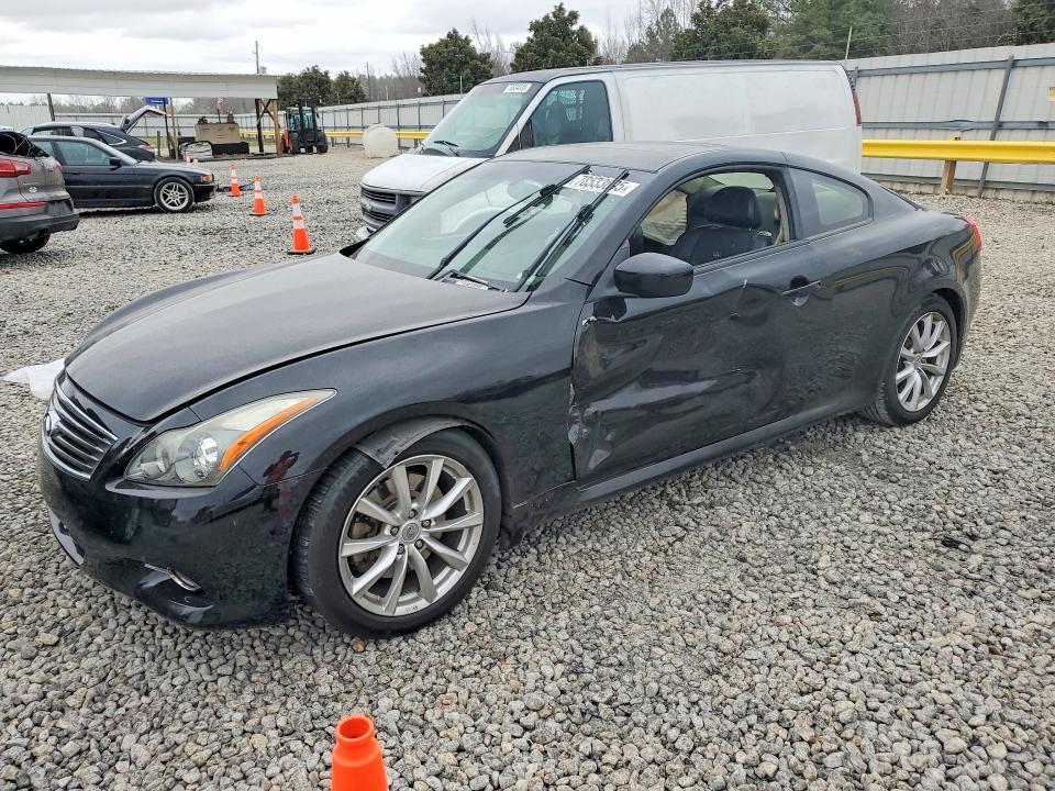 2013 Infinity G37