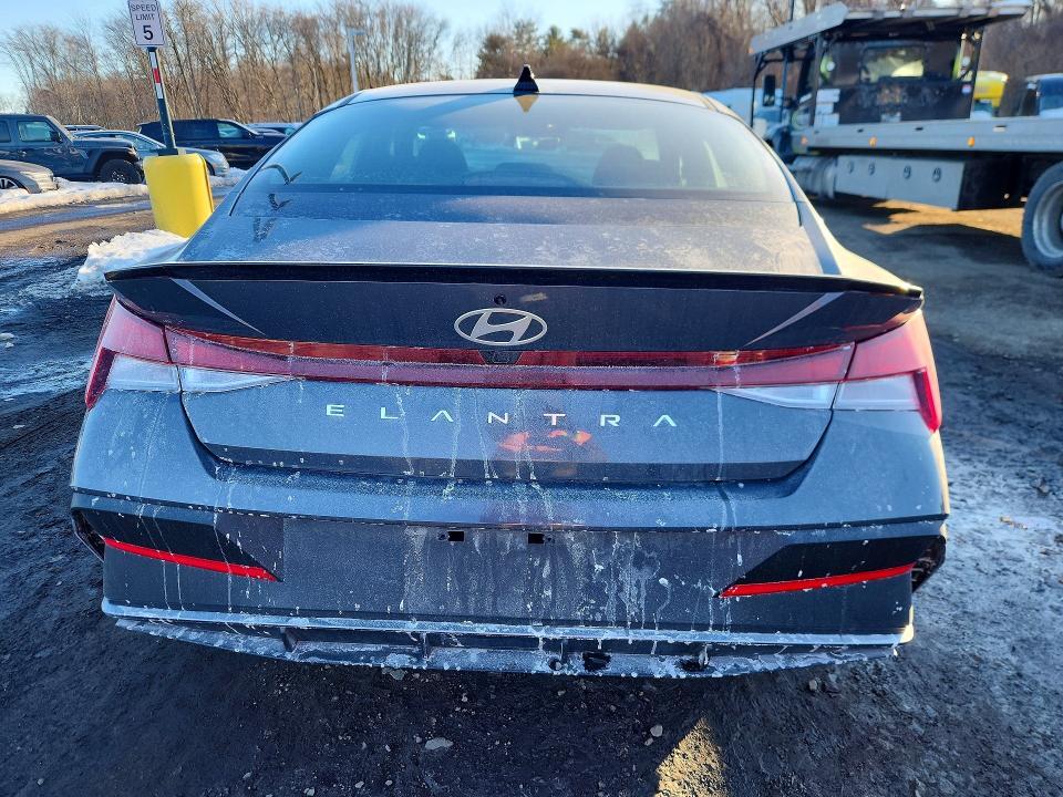 2025 Hyundai Elantra sel Sport