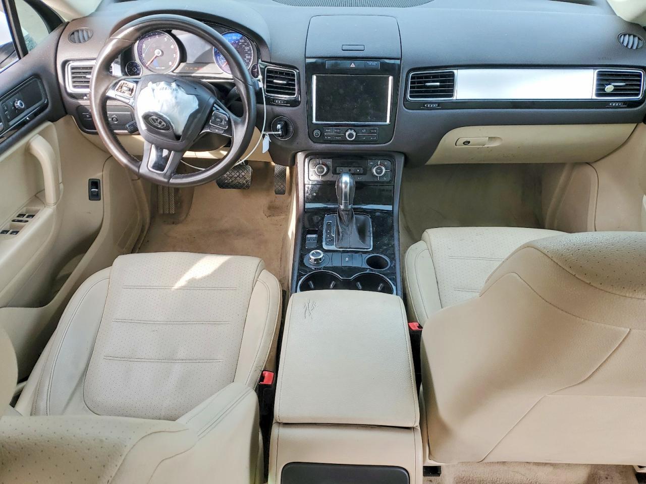 2013 Volkswagen Touareg V6