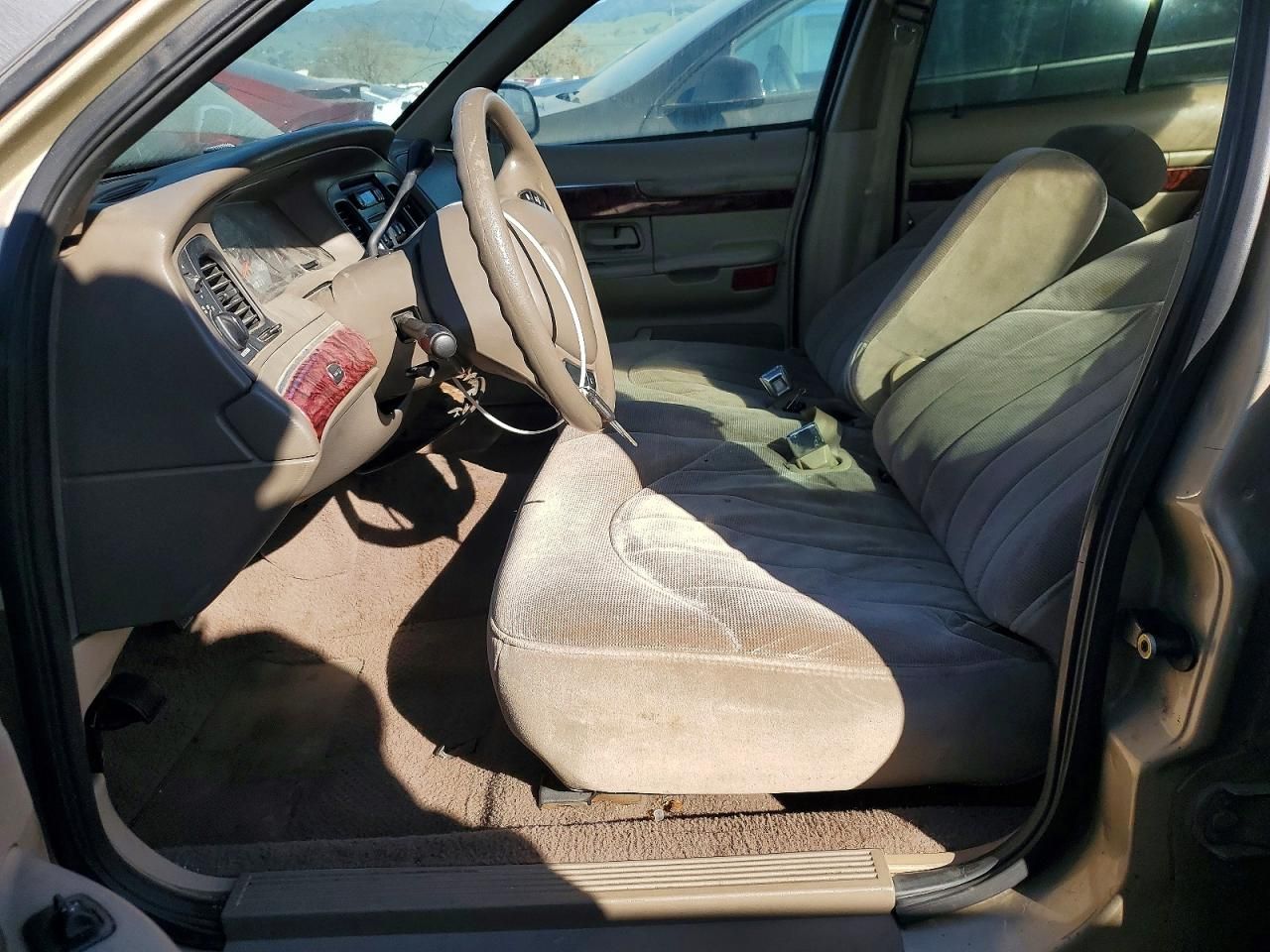 2000 Mercury Grand Marquis gs