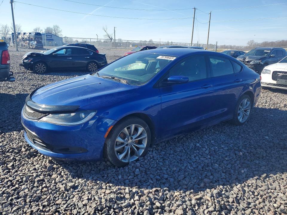 2015 Chrysler 200 s
