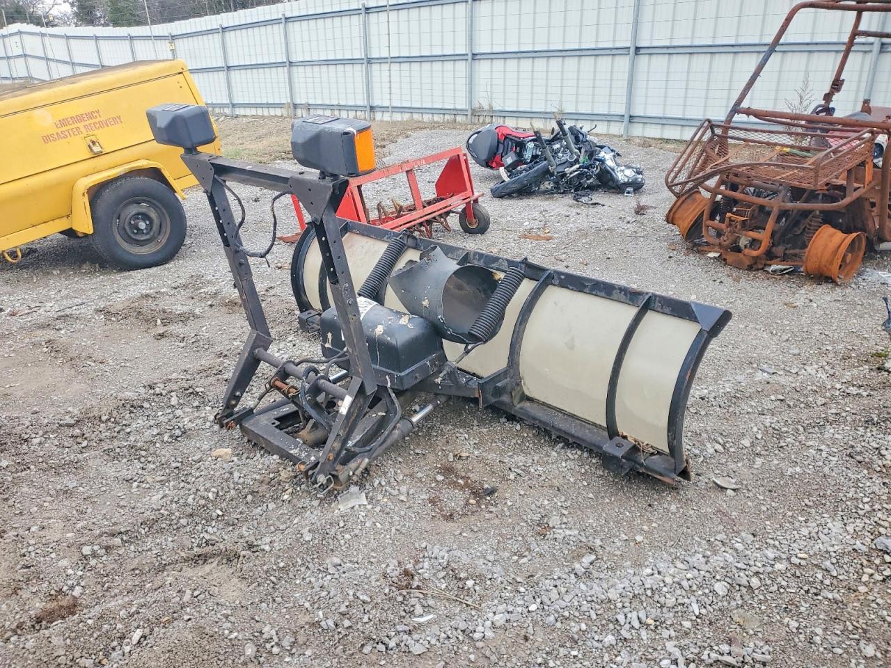 2010 Unknown 2010 Snow Plow