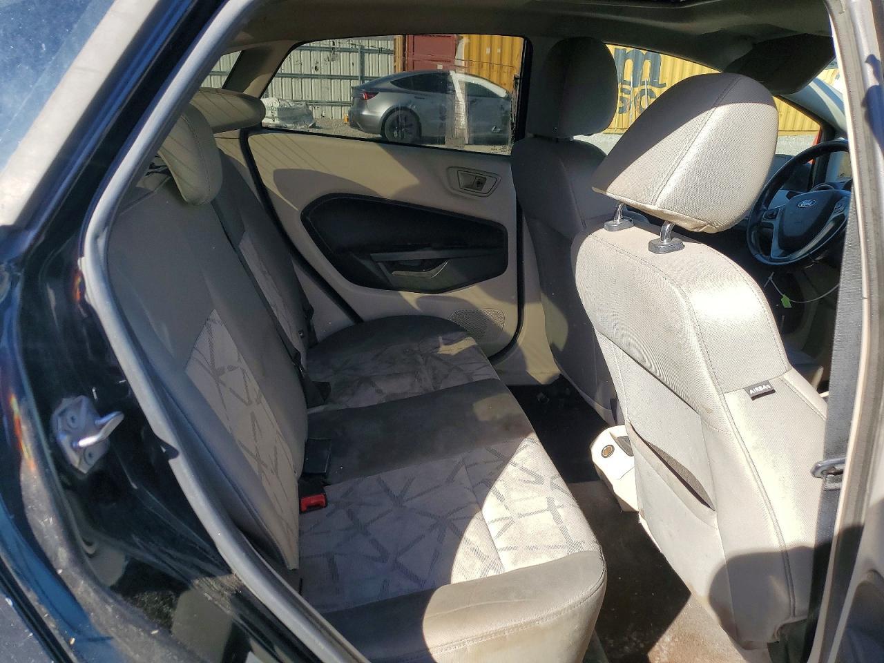 2013 Ford Fiesta se