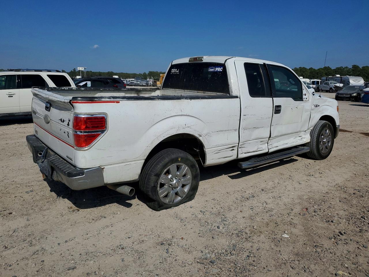 2011 Ford F150 Super cab