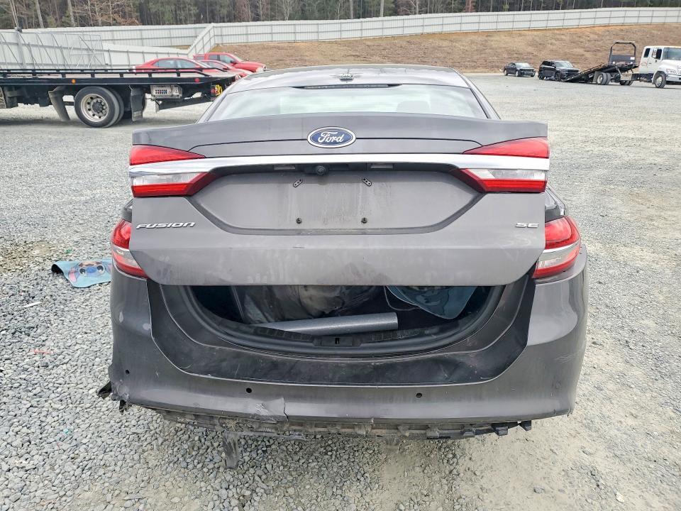 2017 Ford Fusion se