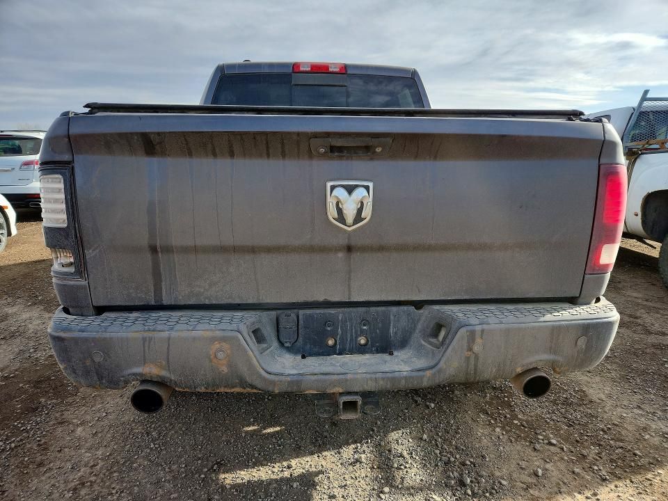 2016 Dodge RAM 1500 Sport