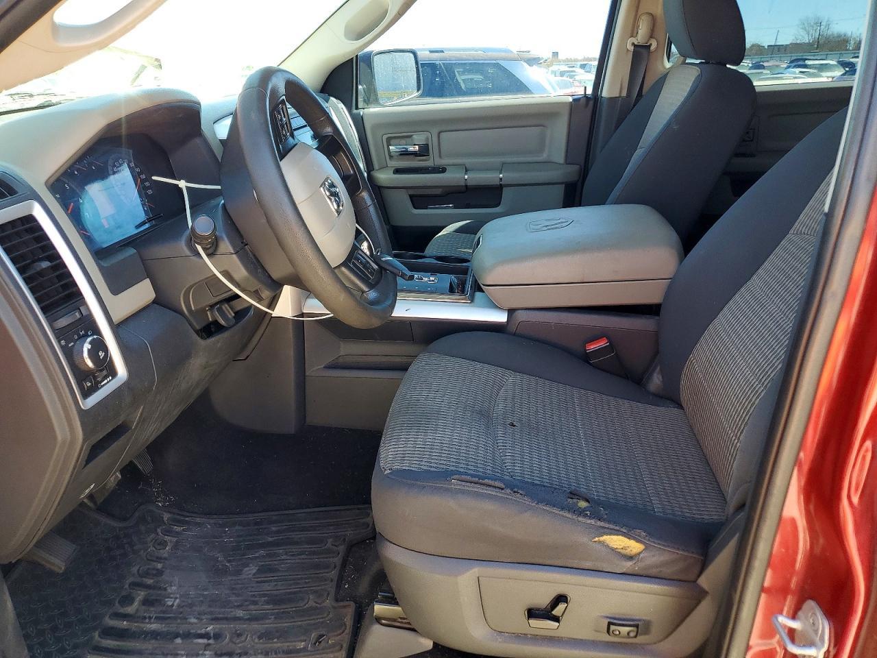 2012 Dodge Ram 1500 slt