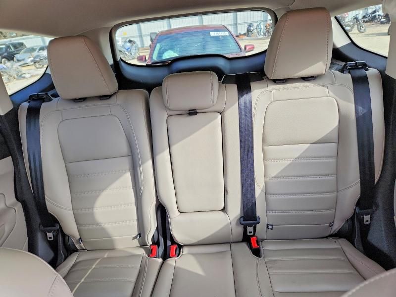 2019 Ford Escape sel