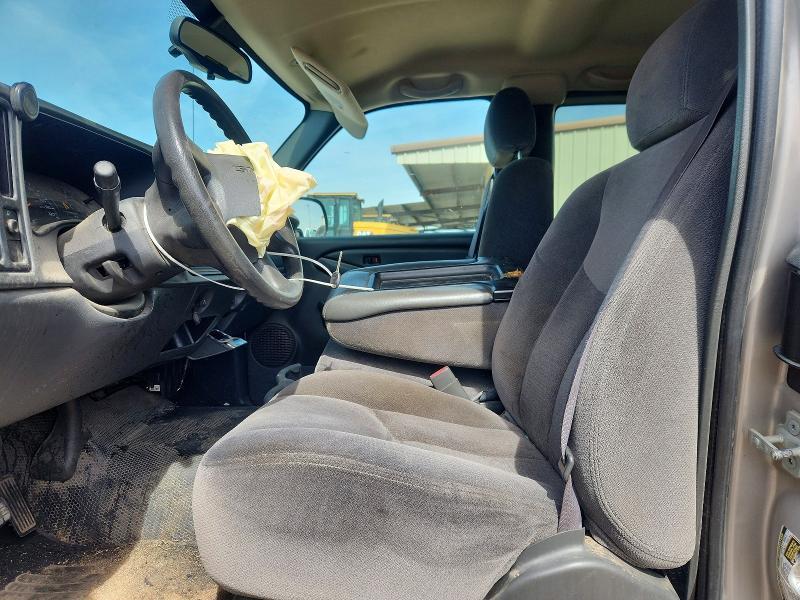 2005 GMC New Sierra C1500