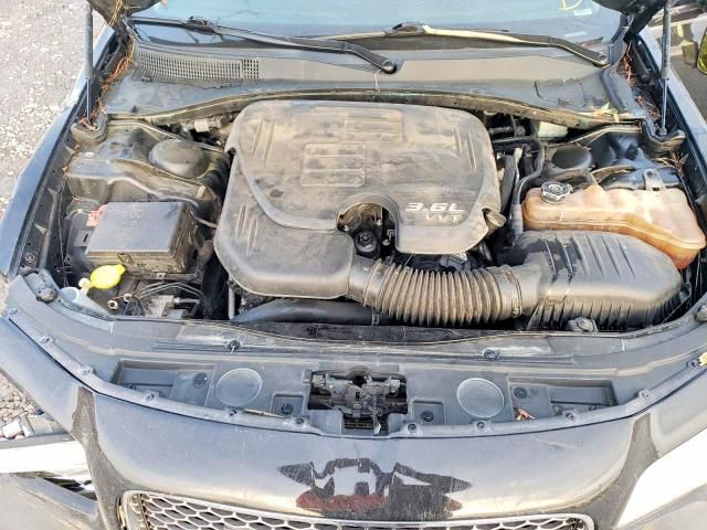 2018 Chrysler 300 Limited