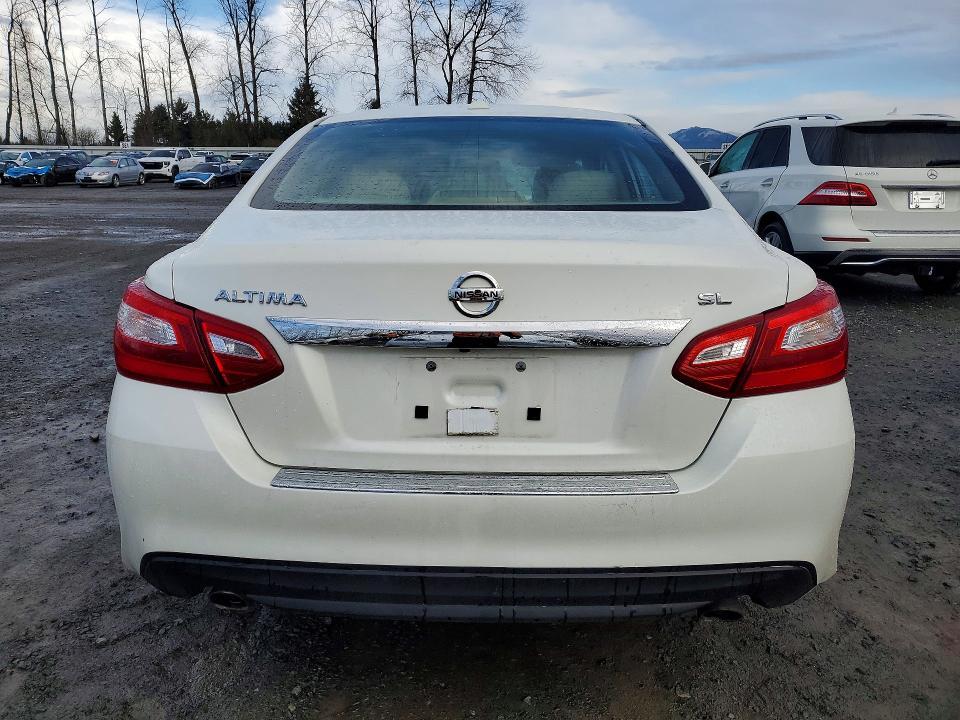 2016 Niss Altima 2.5 sl