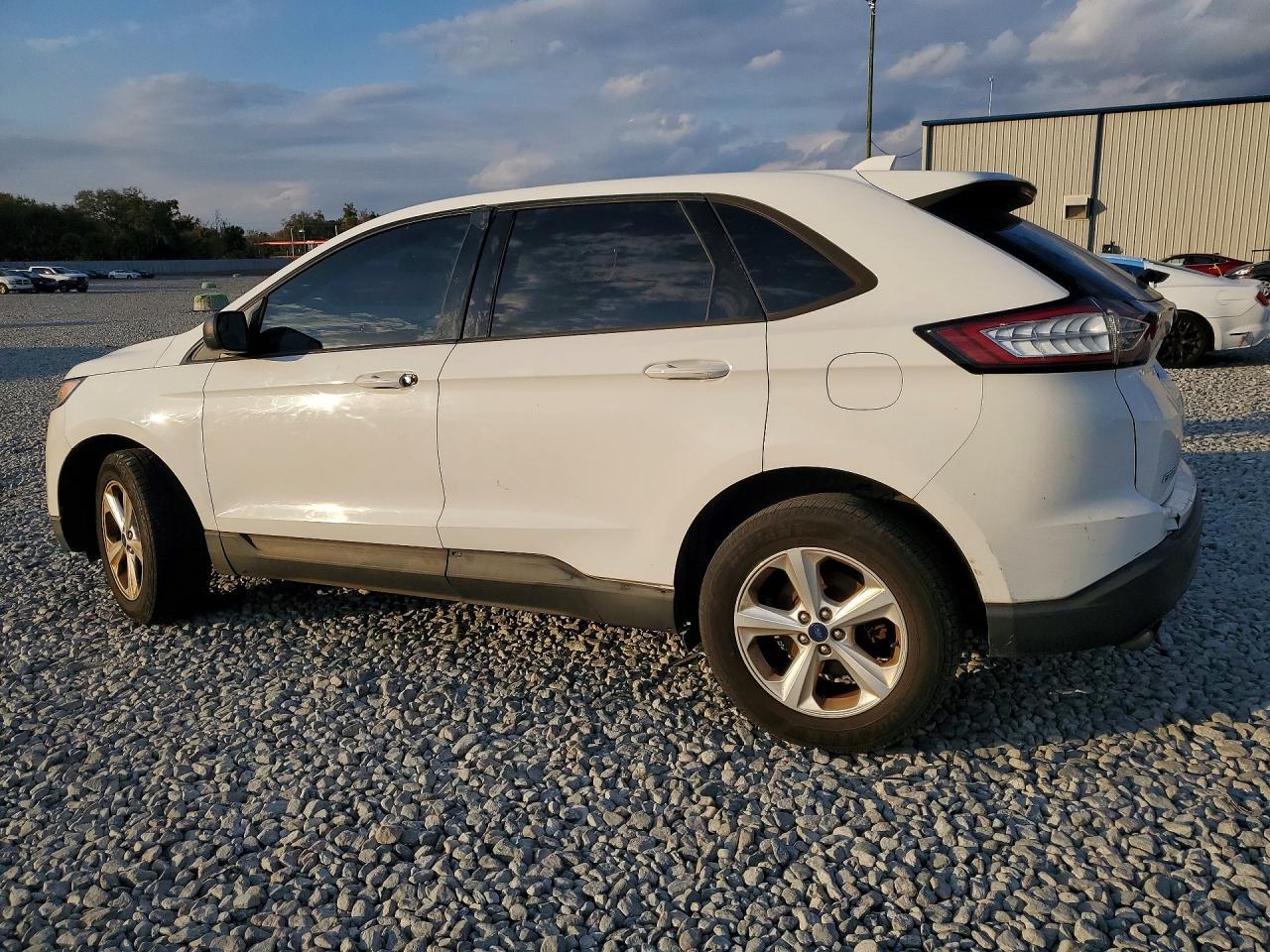 2016 Ford Edge se
