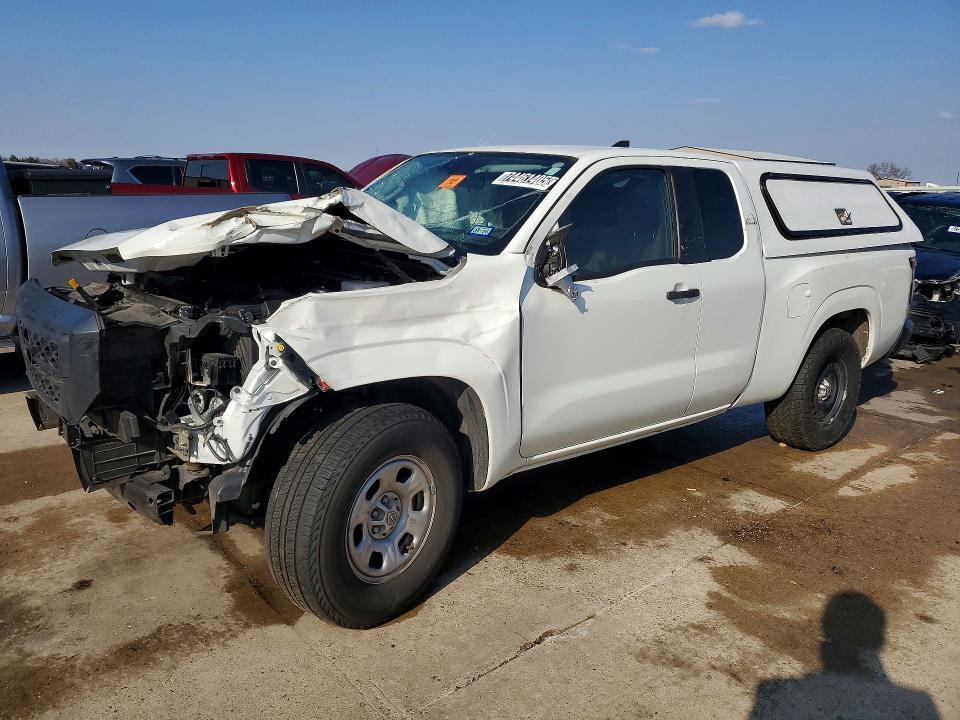 2024 Nissan Frontier s