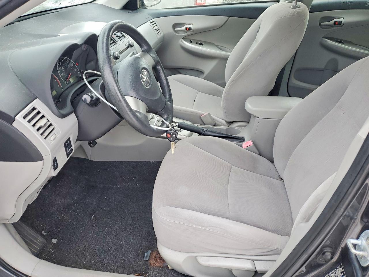 2011 Toyota Corolla le